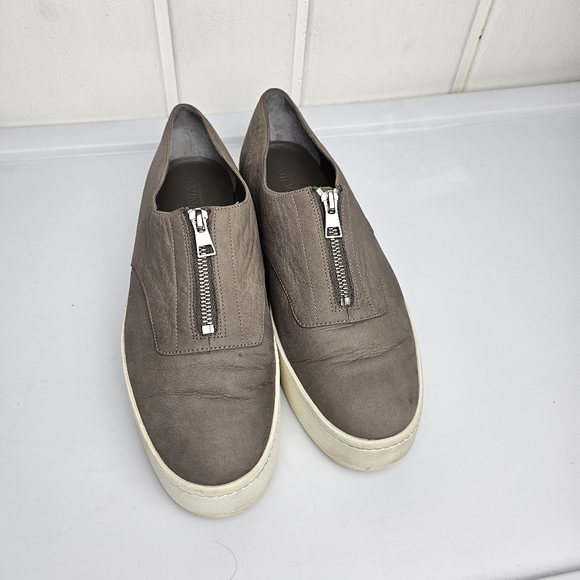 Vince Warner Gray Zip Front Nubuck Leather Platform Slip On Sneakers Women's 9.5 - Picture 3 of 16